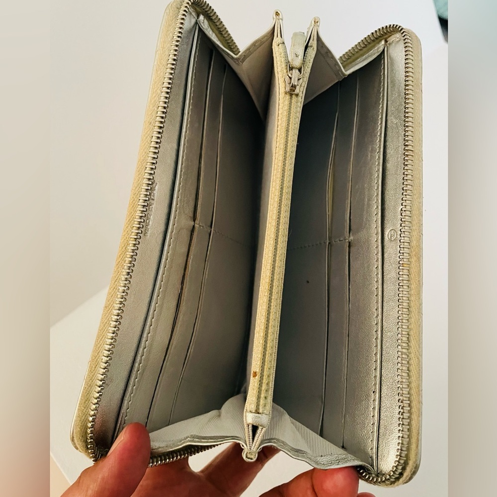 Chanel Quilted Silver Wallet - Picture 5 of 13
